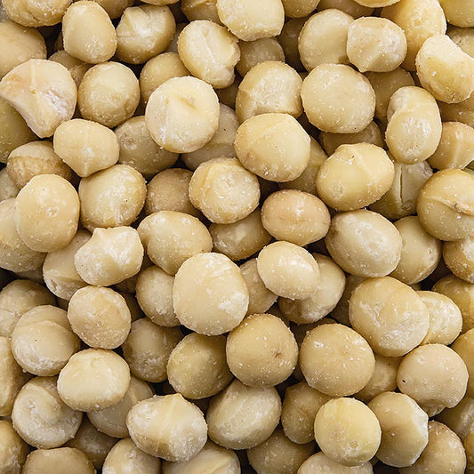 German

Alt text: Hochwertige geschälte und ungesalzene Macadamia-Nüsse, 1 kg Verpackung, ideal für gesunde Snacks und Backzutaten