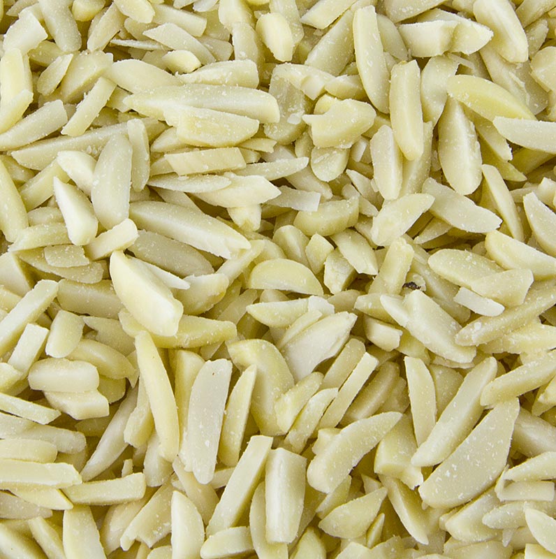 Bild von blanchierten Mandeln in dicke Stifte geschnitten, ideal für Backen, Salate und Füllungen, 2,5 kg-Packung, im Kühlschrank aufbewahren