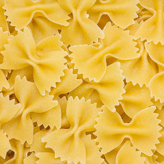 De Cecco Farfalle, No 93, 12 kg, 24 x 500g - Produktbild mit typischen Schmetterlingsnudeln aus der Lombardei und der Region Emilia, ca 41 mm lang und 1,33-1,38mm dick, ideal für delikate Saucen wie Butter, Erbsen und Schinken oder Lachs-Sahne-Saucen