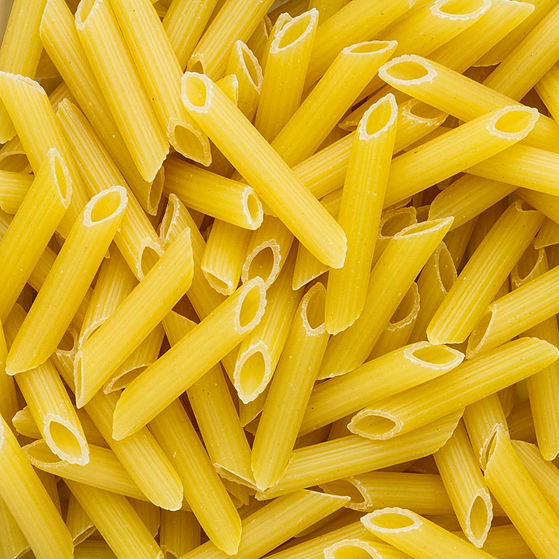 Penne Rigate, gerippte Röhrennudel aus bestem Hartweizengrieß, ideal für Saucen Hergestellt in Italien, ohne Eier, auch für Nudelsalat geeignet