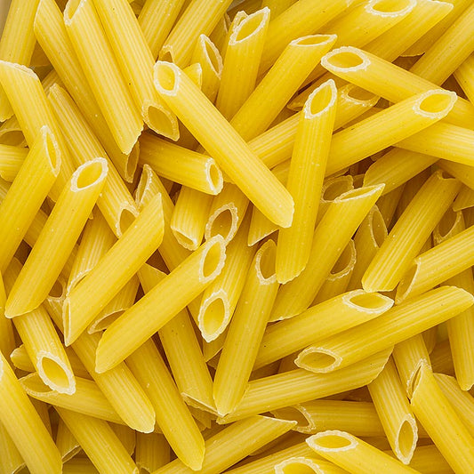 Penne Rigate, gerippte Röhrennudel aus bestem Hartweizengrieß, ideal für Saucen Hergestellt in Italien, ohne Eier, auch für Nudelsalat geeignet