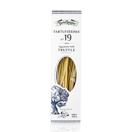 Tartuflanghe Trüffel-Nudeln, Tagliatelle, mit 7% Sommertrüffel, No19 250 g - Pasta aus Hartweizengrieß, Eiern und Sommertrüffeln, ideal als Beilage für sämtliche Trüffelgerichte, gekocht in gesalzenem Wasser und mit Butter erwärmt, mit reichlich Parmesankäse bestreut serviert