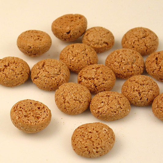 Authentische italienische Mandelkekse Amarettini in praktischer 2 kg Großpackung Perfekt für Hobbyköche und professionelle Konditoren Ideal als Zutat in Tiramisu, Eiscreme oder als herzhaftes Gebäck Entdecken Sie den intensiven Mandelgeschmack!