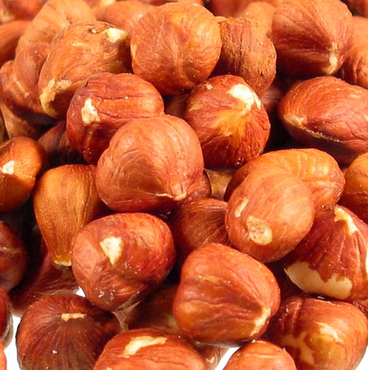 Haselnüsse, ganz, mit Haut (braun), 1 kg - Für vielfältigen Einsatz in Patisserie und herzhaften Küche