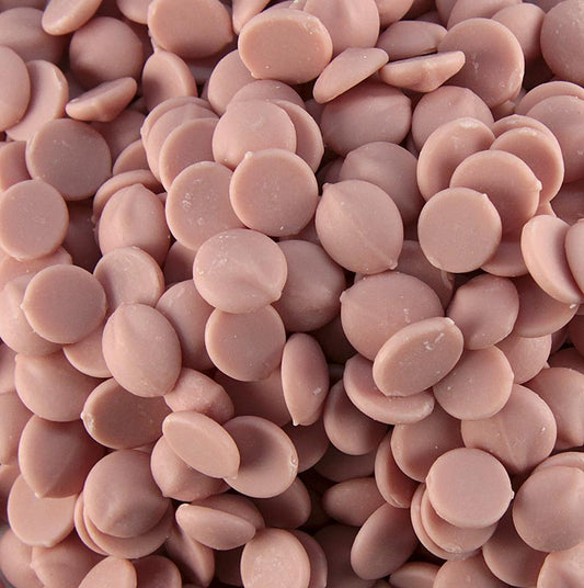 Aromatisierte Dekormasse Callebaut Strawberry Callets, 2,5 kg, ideal zum Garnieren und Überziehen von Gebäck und Desserts, in praktischer Calletsform für einfache Portionierung