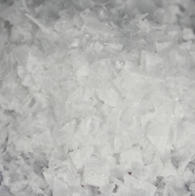 Meersalz in Pyramidenform, naturbelassen, Petros, Zypern, 100 g - Salz mit frischem Geschmack und knuspriger Textur für warme und kalte Speisen, Salate und Antipasti Keine künstlichen Zusätze oder Rieselstoffe