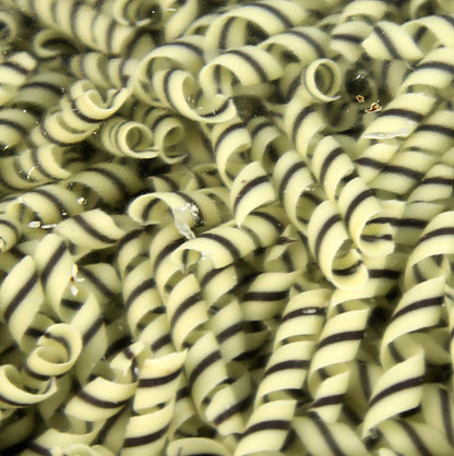 Deko-Aufleger "Tornado" - Lockenform, weiße/dunkle Schokolade, ca. 10x62mm, 800 g