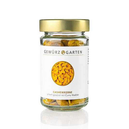 Geröstete und mit Salz und Curry Madras gewürzte Cashewkerne, exzellenter Barsnack