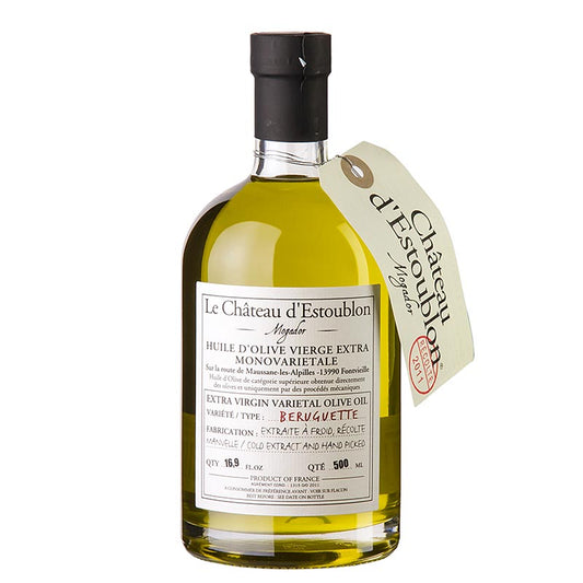500 ml Flasche natives Olivenöl Extra, hergestellt aus handgeernteten Beruguette Oliven, mit grasigem Duft, frischen Mandel- und grünen Haselnussnoten, sowie charakteristisch würzigen Anklängen Empfohlen zu geschmortem Fisch und Geflügel, Lauch, Tomaten und Zwiebelkuchen