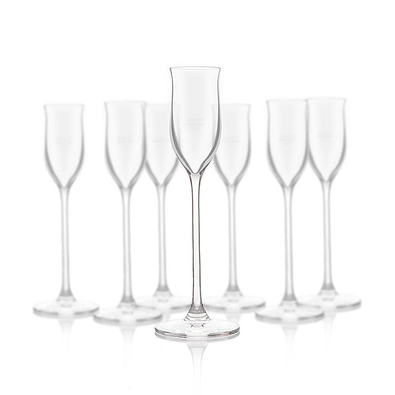 Glas Reisetbauer Obstbrand, mit Eichstrich 2 cl, 6 St, um die Aromen eines Brandes wahrnehmen zu können, ist die Form des Glases entscheidend Der breite Kelch und die verengte Öffnung gewährleisten, dass sich die intensive Frucht voll entfalten kann und sich harmonisch mit der Kraft des Destillats verbindet Entwickelt als ästhetisches und dünnwandiges Glas