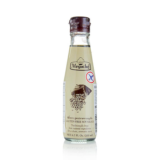 Nahaufnahme einer Flasche Soja-Sauce - glutenfrei, Megachef, 200 ml mit natürlich gebrauter, glutenfreier Sojasauce aus Sojabohnen, Wasser, Salz und Alkohol, ohne künstliche Geschmacksverstärker und Farbstoffe Ideal zum Würzen und Verfeinern von Salatdressings, Suppen, Wok-Gerichten und Fleischspeisen