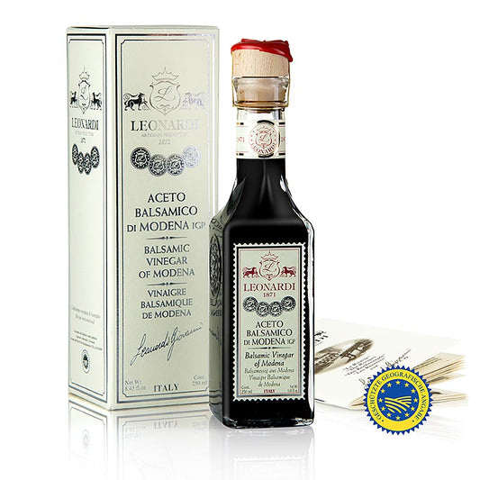 Produktbild von Leonardi - Aceto Balsamico di Modena IGP/ggA, Francobollo, 8 Jahre, 250 ml, abgefüllt in wunderschöne Flaschen, die die Sonderstellung des Produkts widerspiegeln Die Familie Leonardi bewirtschaftet seit vier Generationen das Landgut der Campi Macri und legt selbst Hand an bei der Traubenlese