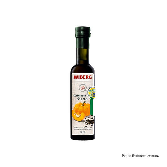 Wiberg Steirisches Kürbiskern Öl, ggA, 100% sortenrein, 250 ml - 100% sortenreines, tiefgrünes Öl mit dezent nussigem Geschmack und leichter Rauchnote für deftige Salate, Eiergerichte, Suppen, Pestos, Desserts und grüne Smoothies
