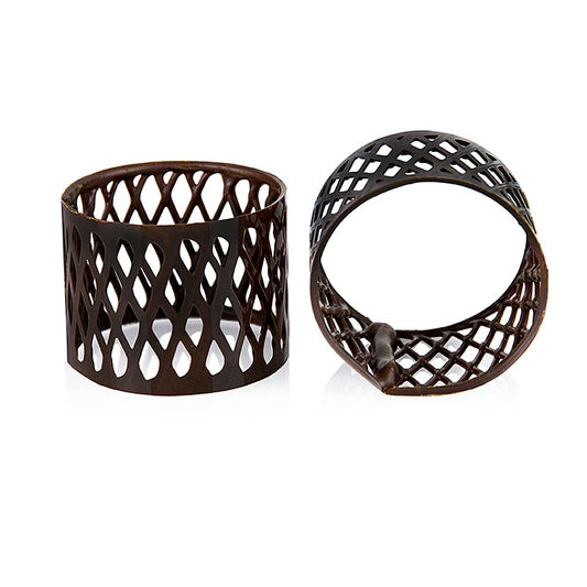 Serviettenringe aus dunkler Schokolade mit einem Durchmesser von 55mm und einer Höhe von 40mm, insgesamt 330g, enthält 44 Stück