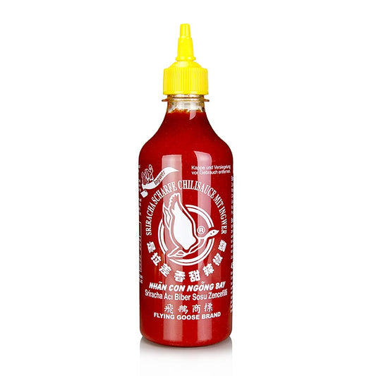 Sriracha Ingwer Chilisauce in einer Squeeze-Flasche von Flying Goose, 455 ml - normale Schärfe, ca 3000 Scoville Einheiten, mit lecker-leichtem Knoblauchgeschmack, köstlich zu einer Vielzahl von Gerichten
