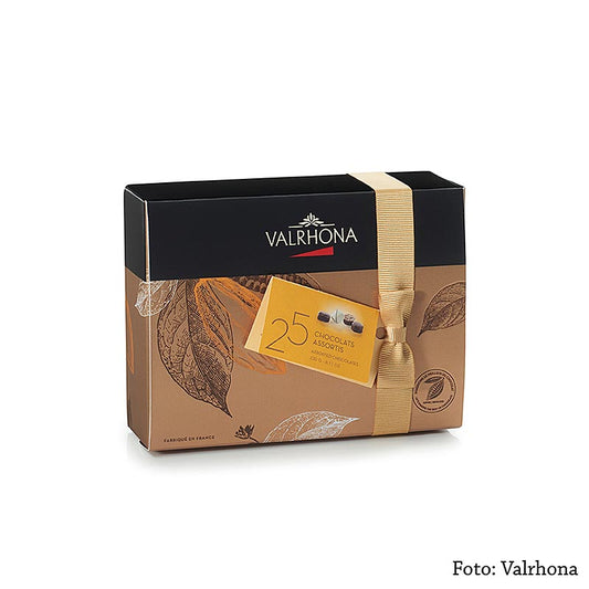 Valrhona Ballotin Sortiment, feine Pralinenmischung, 230 g, 25 St - Edle Pralinen mit weißer, Vollmilch- und Bitterschokolade, teilweise mit Blattgold und -silber verziert, köstlich cremig oder knusprig gefüllt