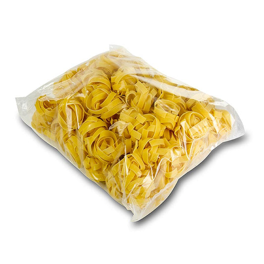 Authentische italienische Eiernudeln - Pappardelle, 3 kg - ideal für reichhaltige Nudelgerichte Hergestellt in Handarbeit aus den besten Zutaten für hervorragenden Geschmack und Textur Großer, luftdicht verschlossener Beutel für optimale Frische und lange Haltbarkeit