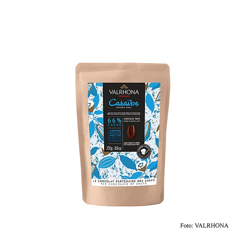Valrhona Caraibe, Bitterschokolade, 66%, Callets, 250 g - Hochwertige Schokolade aus der Karibik, ideal zum Schmelzen, Überziehen und Dekorieren, mit mild-warmen Aromen von Trockenfrüchten