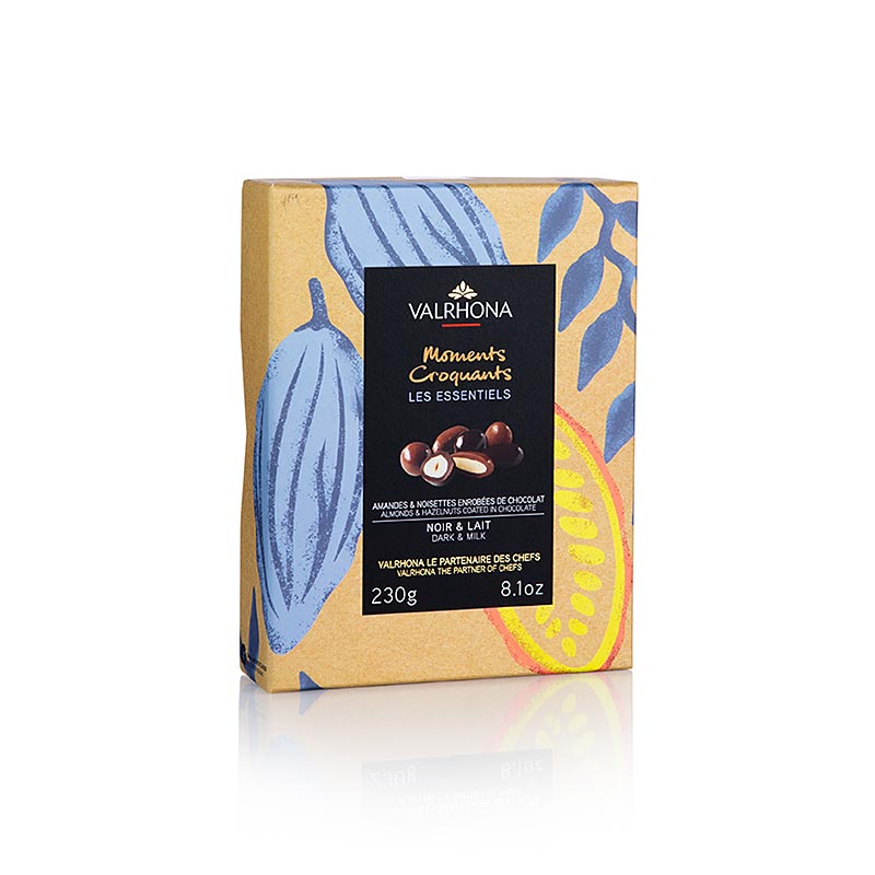 Valrhona Equinoxe Kugel, Mandeln & Haselnuss in Bitter u Milch-Schokolade, 230 g - Luxuriöse Schokoladenkreation mit knackigen Nüssen und feinster Zartbitter- und Vollmilchschokolade, handgefertigt von den Chocolatiers von Valrhona