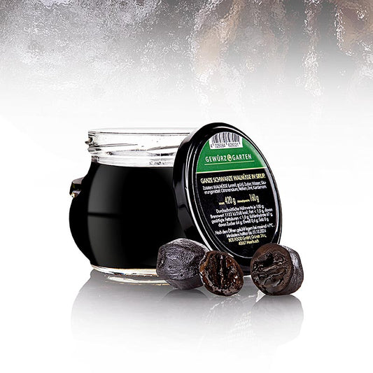 Schwarze Walnüsse in reichhaltigem Sirup, ideal für Desserts und Eis