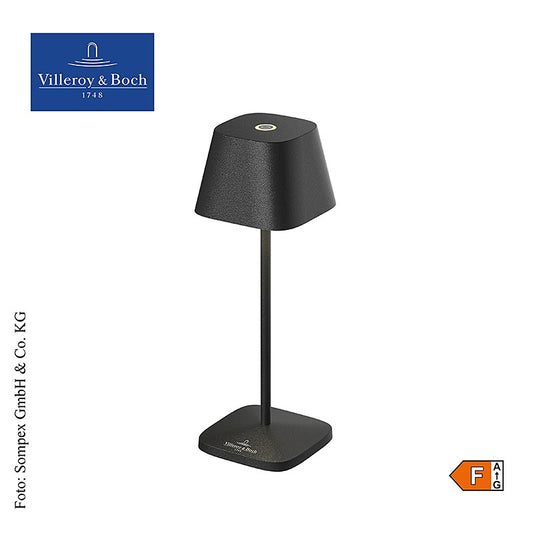 Eine elegante und tragbare Tischleuchte Naples MICRO aus robustem Aluminium in schlichtem Schwarz Mit wiederaufladbarem Akku und kompakten Abmessungen von 20x6,5x6,5 cm Ideal für stimmungsvolle Beleuchtung im Innen- und Außenbereich