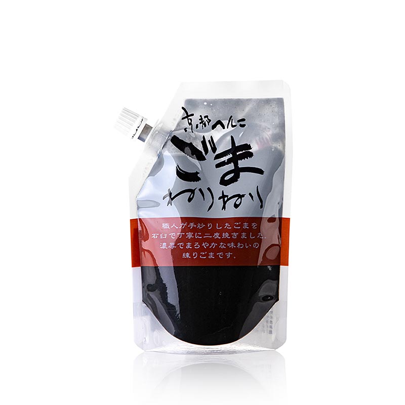 Sesampaste - Goma Kuro, Japan, 150 g: Schwarze Sesampaste mit nussigem Geschmack und cremiger Textur, perfekt für authentische japanische Gerichte wie Ramen, Soßen und Dressings Importiert aus Japan, verpackt in einem praktischen 150g-Glas
