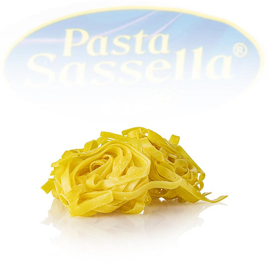 Fettuccini all Uovo frais, tagliatelles, 6 mm, Sassella, 500 g - pâtes faites maison par Sassella, qualité parfaite, faciles à cuire, idéales à déguster avec différentes sauces