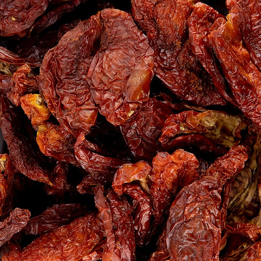 Tomates séchées au soleil, 1 kg, aromatiques et légèrement salées, idéales pour les sauces, les rôtis braisés, les pâtes et la conservation dans l'huile d'olive avec des herbes et des câpres.