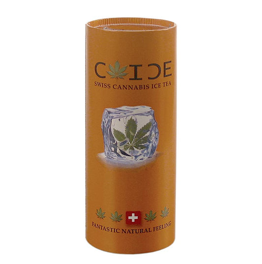 Chillo C-ICE Swiss Cannabis Ice Tea - Thé glacé au goût de chanvre, 250 ml - Une canette de thé glacé rafraîchissant avec des ingrédients naturels et un délicieux goût de chanvre, fabriqué en Suisse pour une expérience gustative particulière.