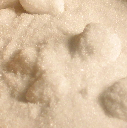 Sel gemme finement moulu, naturel, convient pour l'assaisonnement des aliments et autres applications salines, formé il y a 200 millions d'années Stocké à 400-750 m de profondeur
