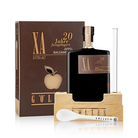 Image d'un flacon de 100 ml de vinaigre de cidre balsamique Gölles XA avec 5% d'acidité, vieilli dans différents fûts en bois pendant plus de 20 ans, avec label de qualité XA, de la réserve privée d'Alois Gölles