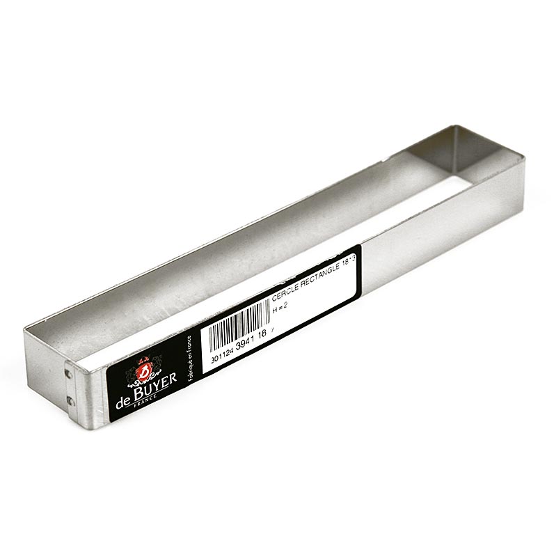 French :
Cadre rectangulaire deBUYER en acier inoxydable, de 18 x 3,3cm et 2cm de haut, pour 1 pièce