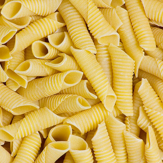 De Cecco Garganelli avec oeuf, No115, 5 kg, 20 x 250g - Macaronis courts, rainurés, aux extrémités pointues et obliques, parfaits pour la sauce au lapin ou la pancetta et les petits pois