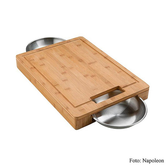 Large, durable Napoleon Accessoires pour barbecue PRO Planche à découper en bois avec 2 coupes en acier inoxydable, measuring 46x33x5,5cm