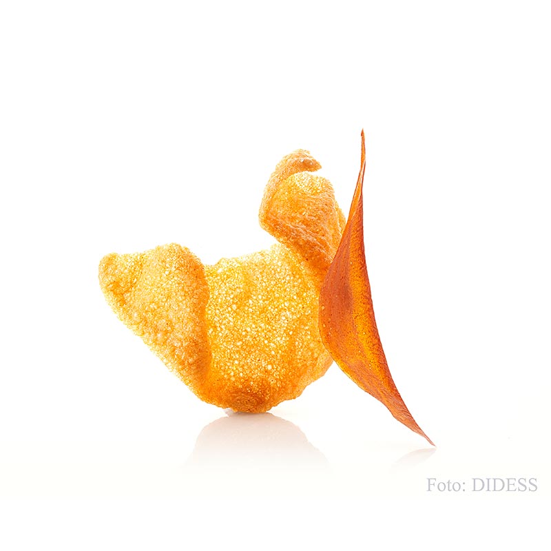 Kroepoek au paprika fumé, non cuit, emballé dans des boîtes aromatiques refermables