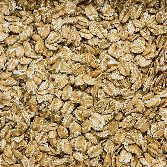 Illustration de flocons d'épeautre, 1 kg - un produit robuste et proche du blé, dont le goût et les possibilités d'utilisation sont similaires à ceux des flocons d'avoine et qui convient particulièrement bien au porridge, au muesli ou aux produits de boulangerie.