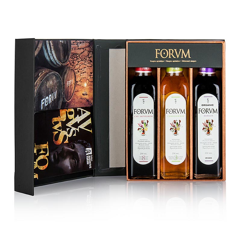 Coffret cadeau vinaigre FORVM - 3 Cabernet-Sauvignon / Chardonnay / Merlot, 750 ml, 3 x 250ml - Vinaigres non filtrés, connus dans la haute gastronomie, partie intégrante du menu lors de la remise du prix Nobel à Stockholm Le bouquet du vinaigre de Cabernet Sauvignon est doux et d'une puissance équilibrée, excellent avec les plats de viande et dans la cuisine froide Le vinaigre de Chardonnay est doux et d'une puissance équilibrée, le vinaigre de Merlot est jeune et d'un fruité équilibré