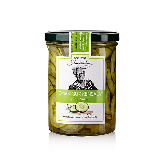 Salade de concombre authentique de Schudeisky, préparée de manière traditionnelle selon la recette originale de grand-mère, avec un concombre croquant et une vinaigrette crémeuse, emballée dans un paquet pratique de 400 g.