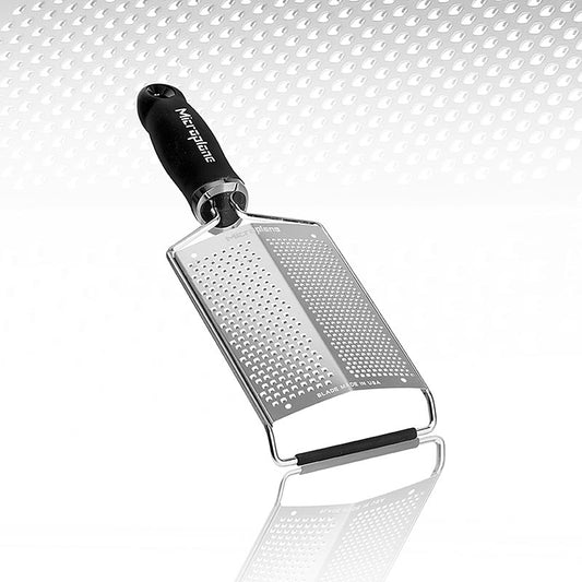 Râpe Microplane Gourmet Series, Râpe fine & Râpe, 45022 (Dual Blade Grater), 1 pc - Râpe polyvalente double face en acier inoxydable avec manche ergonomique, idéale pour râper les zestes d'agrumes, la noix de muscade, l'ail, le gingembre, les fromages à pâte dure et plus encore, lavable au lave-vaisselle et fabriquée aux Etats-Unis
