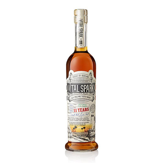 Bouteille de whisky single malt Vital Spark, finition rhum, 11 ans, 55,8% vol, Islay, 500 ml, sur fond blanc
